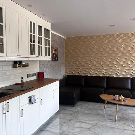 Rotuses Apartamentai Kretingoje Kretinga Exterior foto