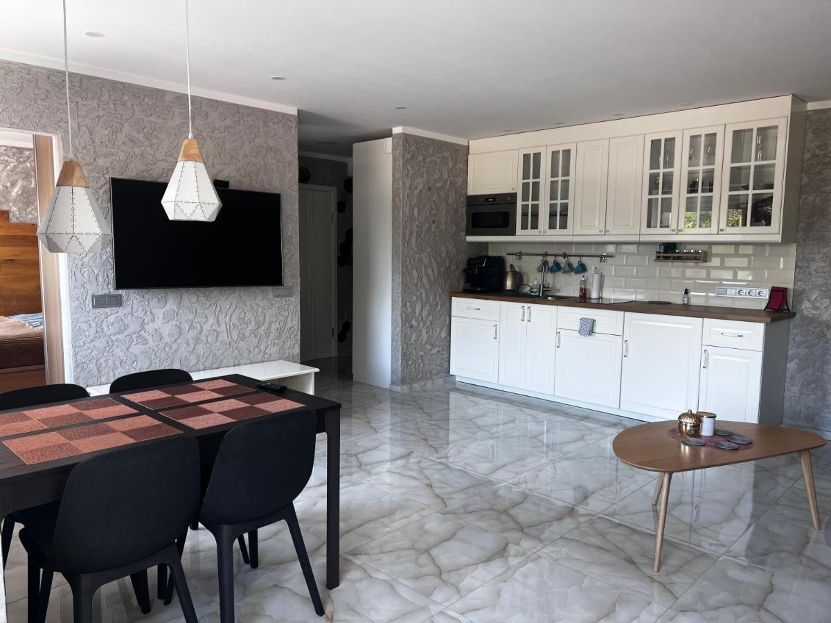 Rotuses Apartamentai Kretingoje Kretinga Exterior foto